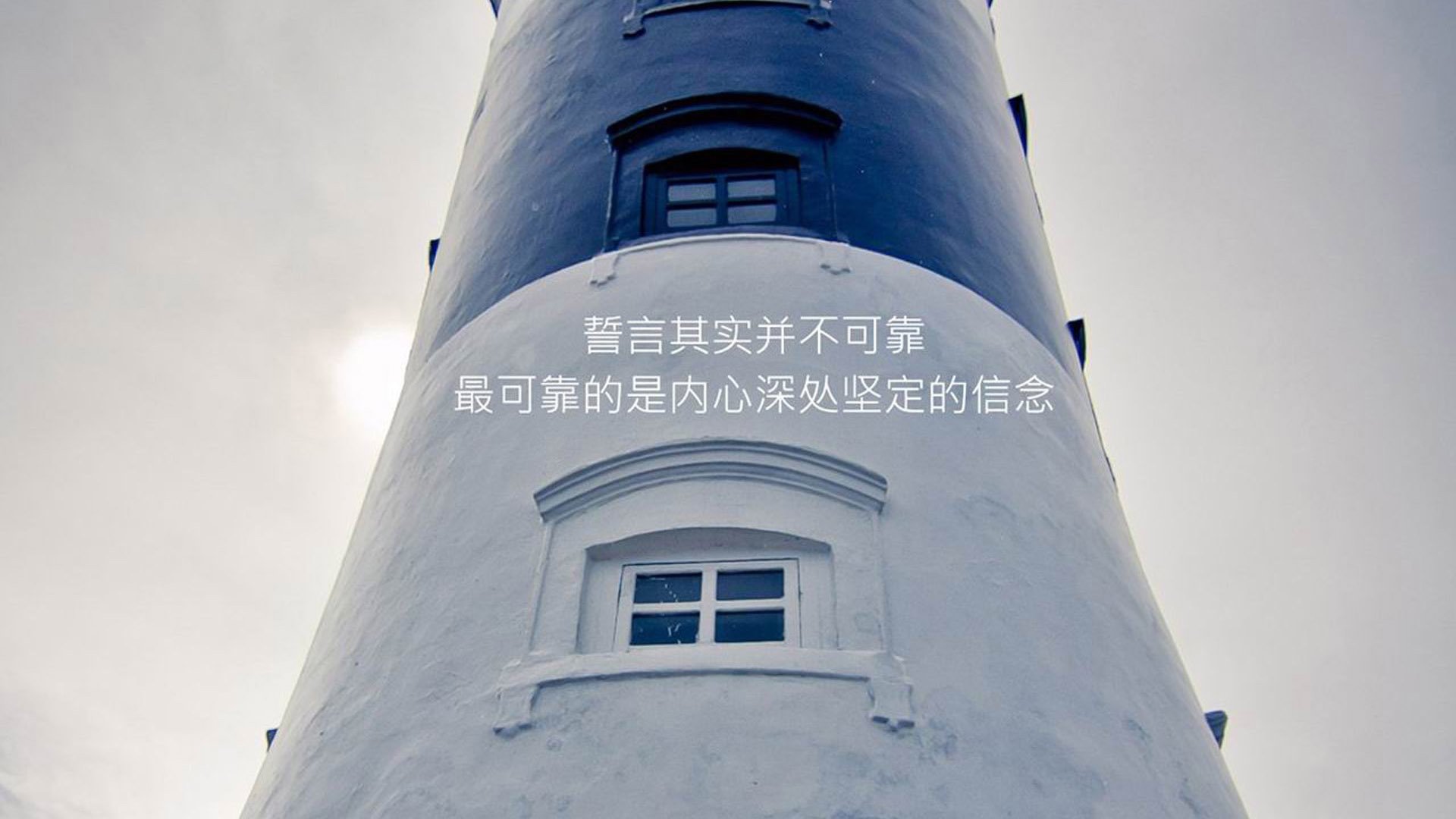 哥伦比亚队中场贝尔特拉在巴黎奥运会上展现出强大的进攻组织能力