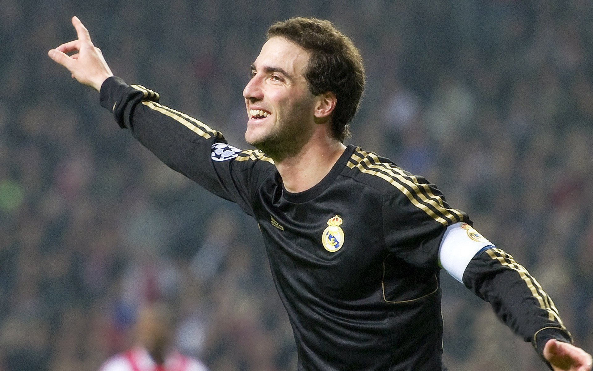 英超赛季结构调整，比赛节奏加快，英超联赛赛季