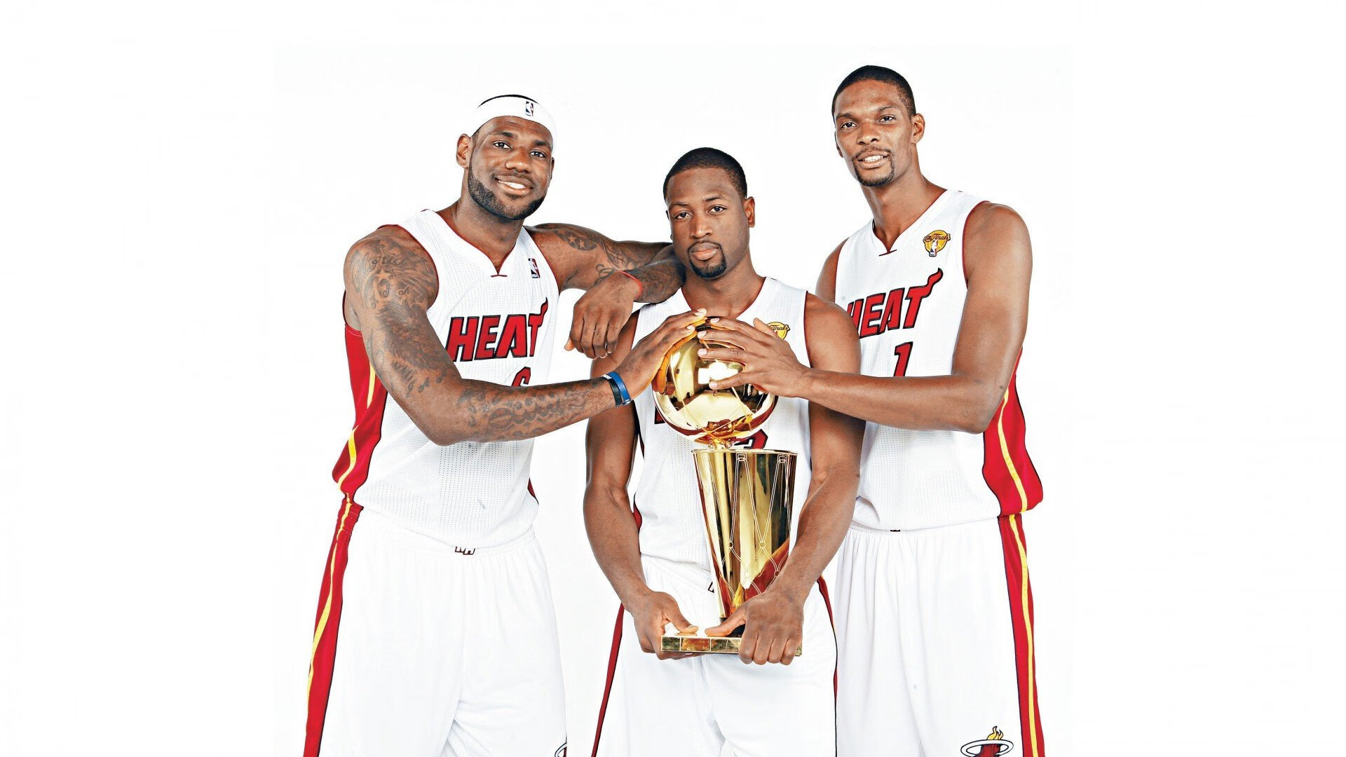 著名篮球专家评出今年联盟表现最抢眼的年轻球员，最年轻的篮球mvp